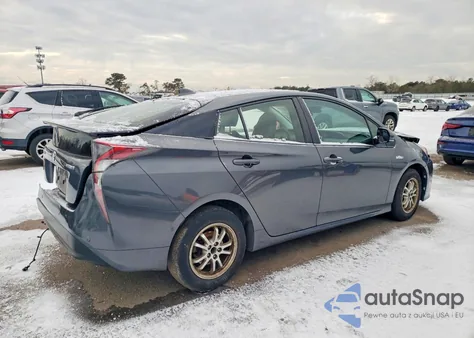 2017 Toyota Prius из США, поврежденный, VIN JTDKARFU7H3038548